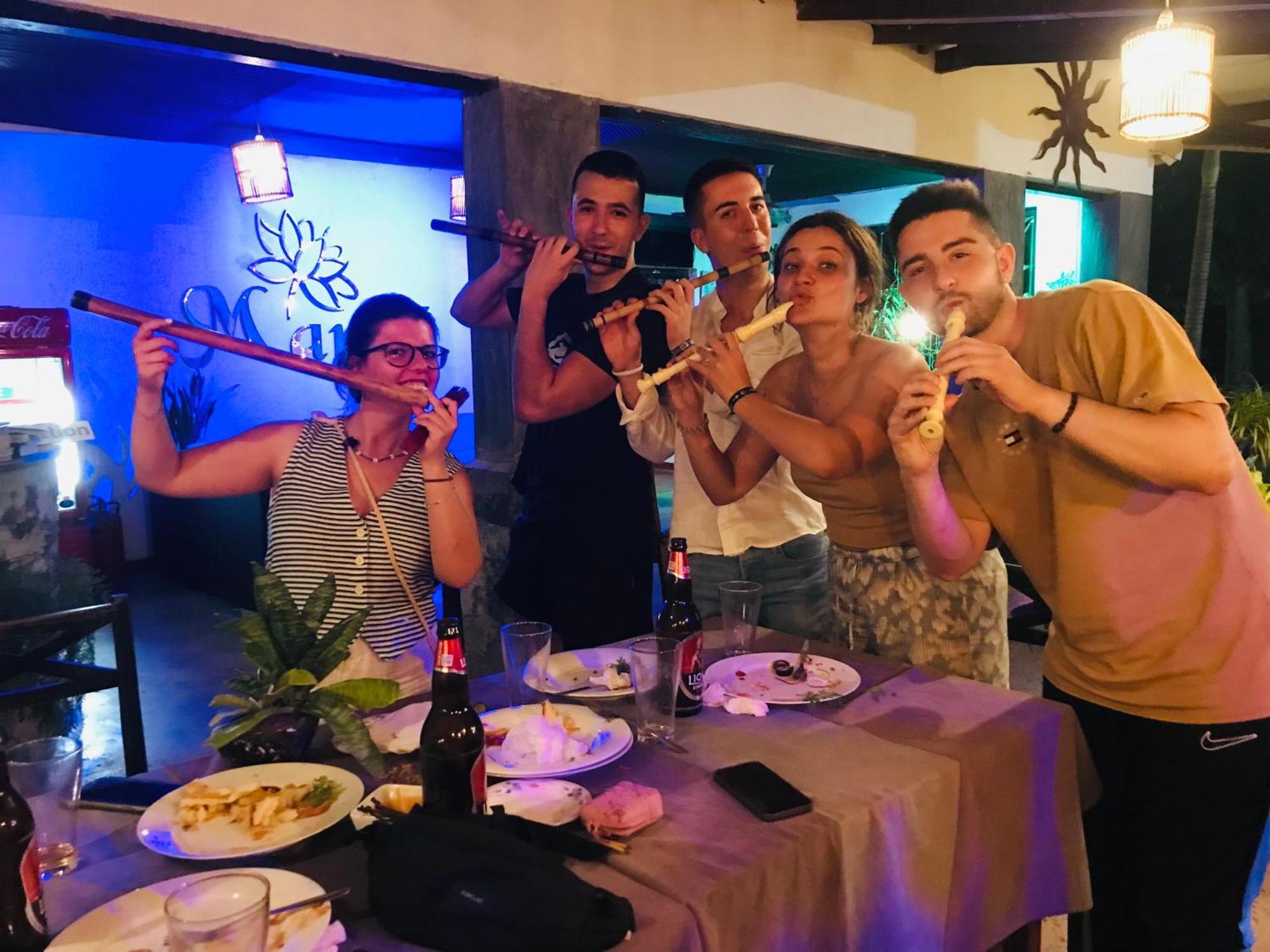 波隆纳鲁沃 曼内尔旅馆酒店 外观 照片